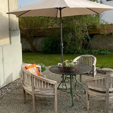 Schoener Wohnen Im Alten Rathaus In Achberg, See+berge Vor Der Tuer דירה